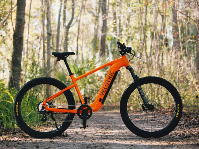 S1_life_style_5 (1) Velotric Ebike Summit 1- electric mountain bike